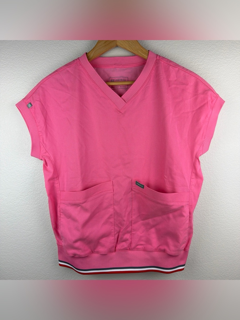 Mediclo Scrub Top Sleeveless Pockets Pink Women’s Extra Small